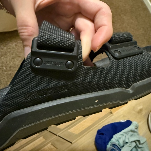 Birkenstock Black Men's Sandals with Adjustable Straps - Picture 4 of 4